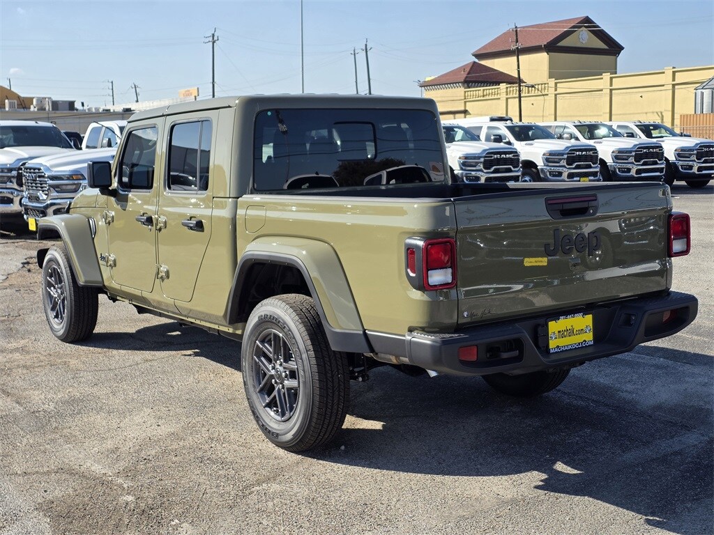 New 2025 Jeep Gladiator SPORT S 4X4 Pickup