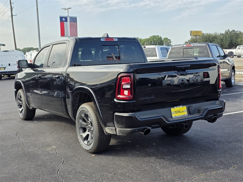New 2026 Ram 1500 LONE STAR CREW CAB 4X2 5'7 BOX Pickup