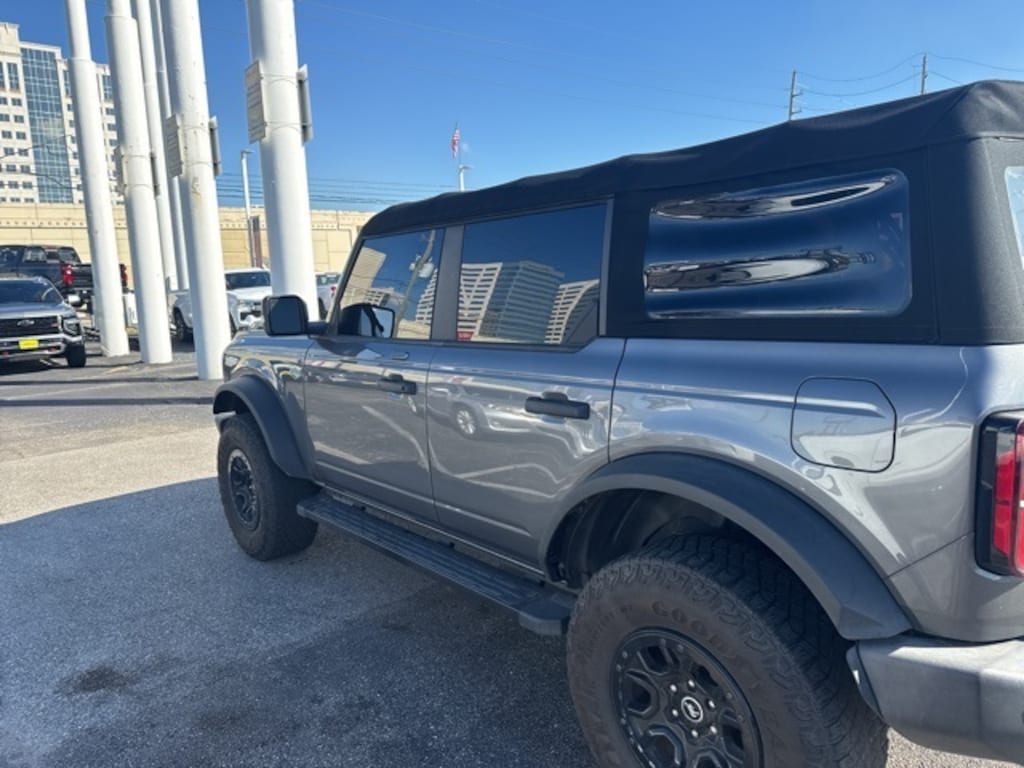 Used 2022 Ford Bronco Wildtrak SUV