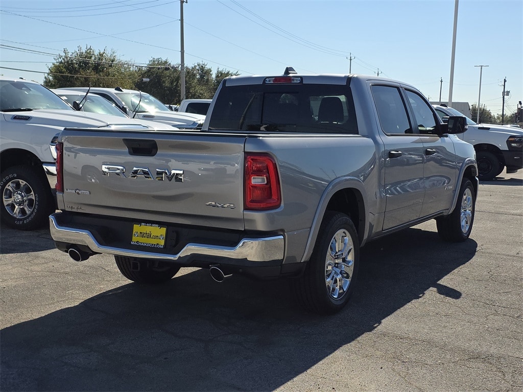 New 2026 Ram 1500 LONE STAR CREW CAB 4X4 5'7 BOX Pickup