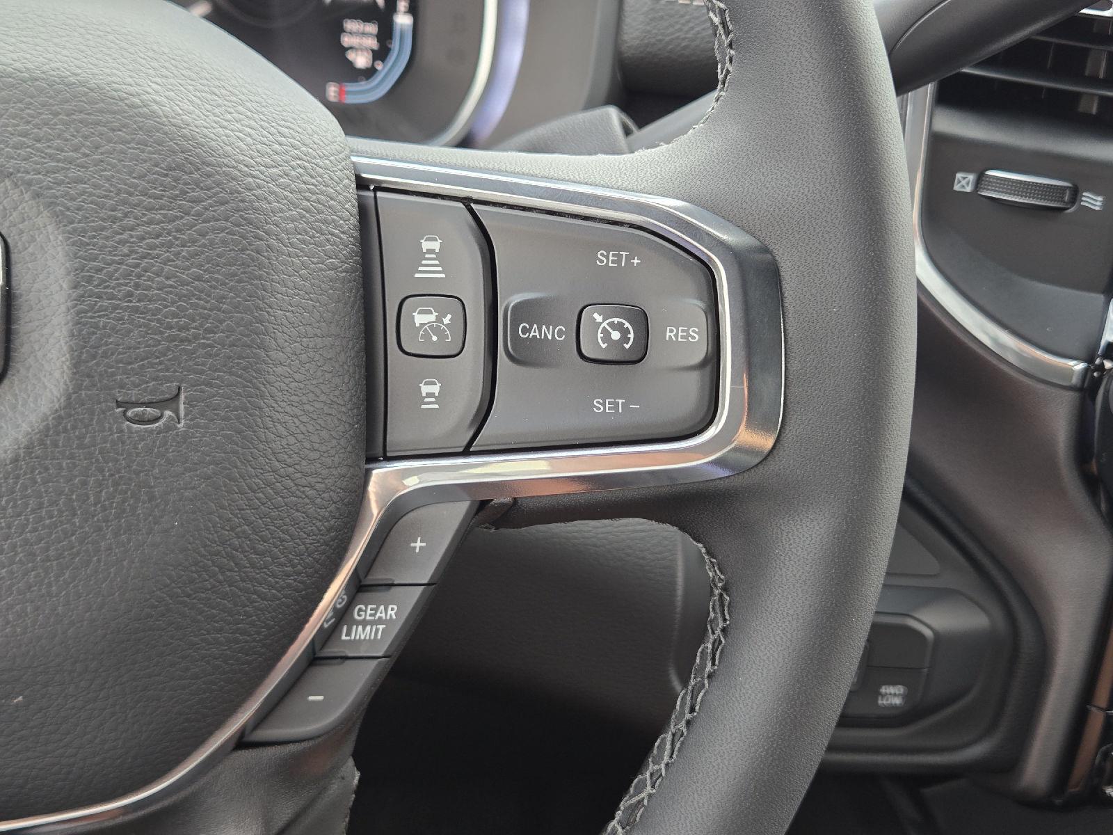 2025 RAM Ram 2500 Pickup Laramie - Photo 30