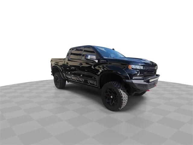 2020 Chevrolet Silverado 1500 LTZ photo 2