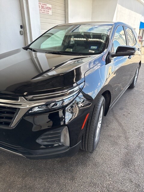 2022 Chevrolet Equinox LT photo 4