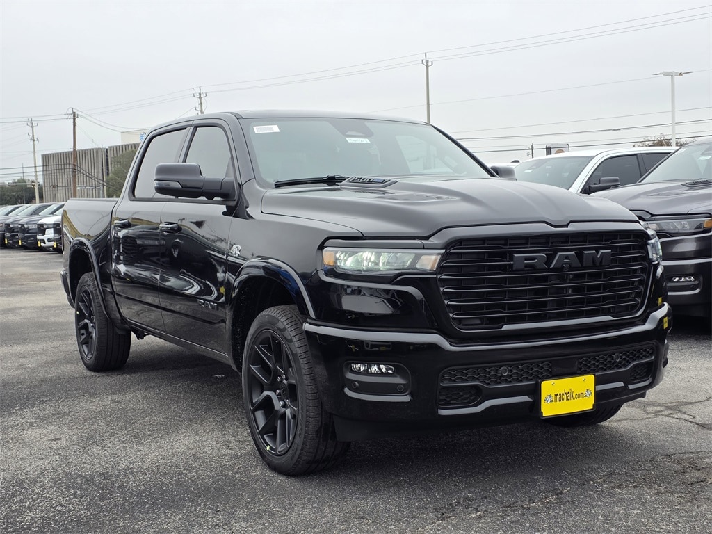 New 2026 Ram 1500 LARAMIE CREW CAB 4X4 5'7 BOX Pickup