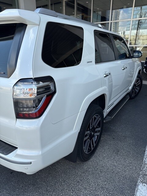 2021 Toyota 4Runner Limited photo 2