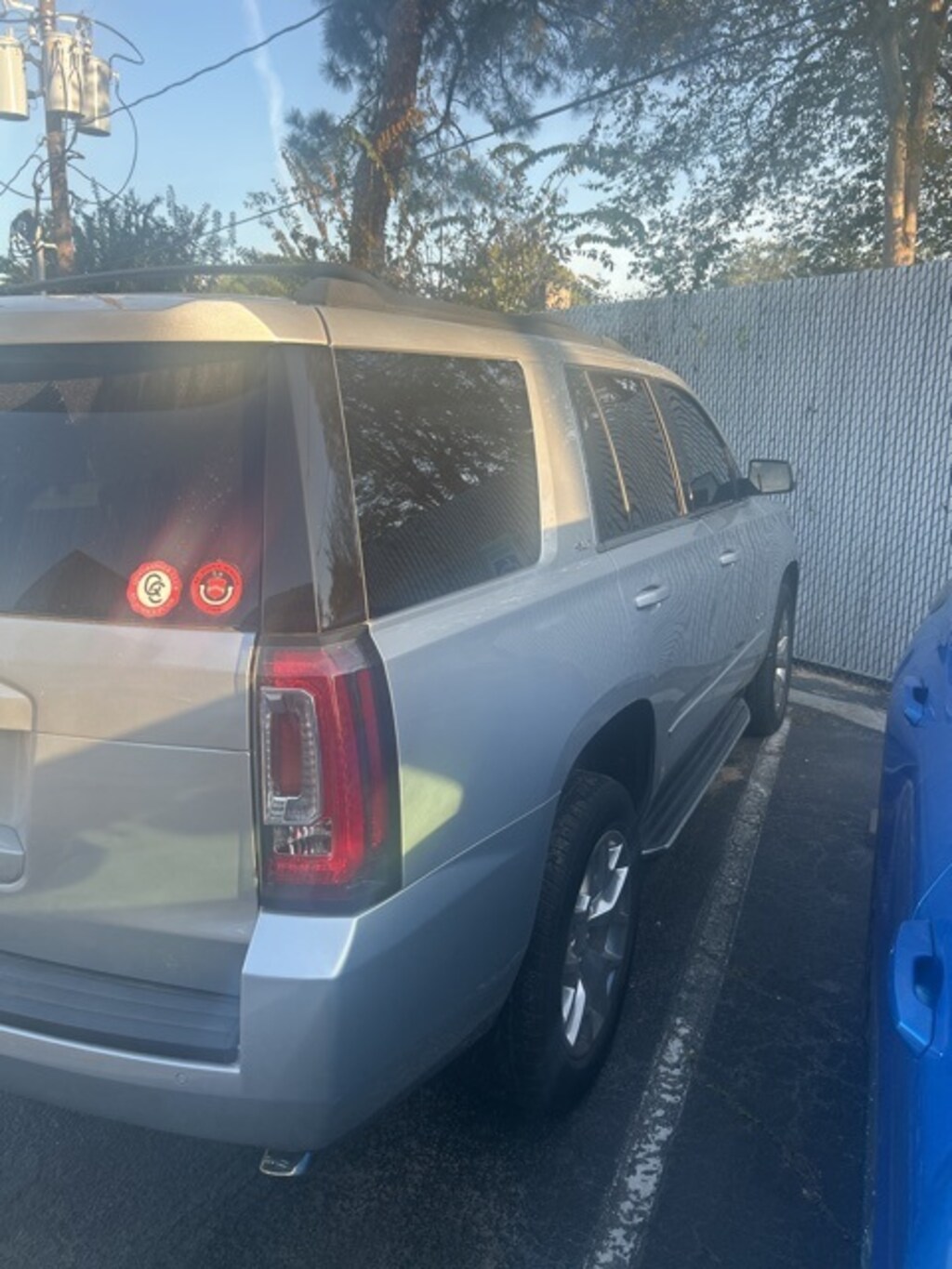 Used 2020 GMC Yukon SLT Standard Edition SUV