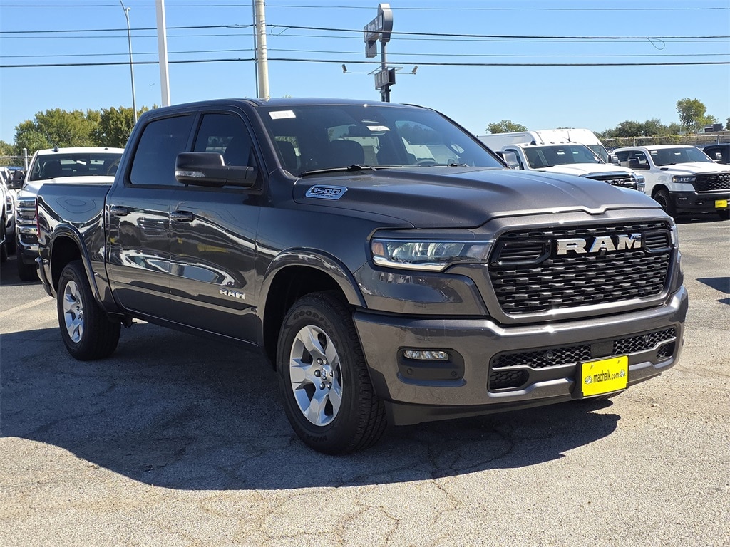 New 2026 Ram 1500 LONE STAR CREW CAB 4X2 5'7 BOX Pickup