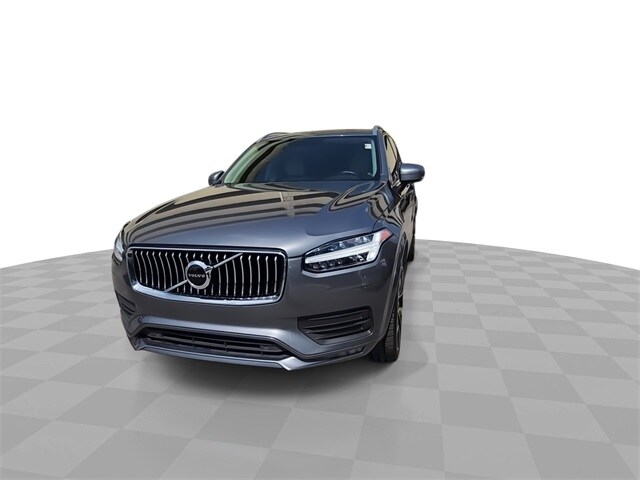 2020 Volvo XC90 T6 Momentum photo 2