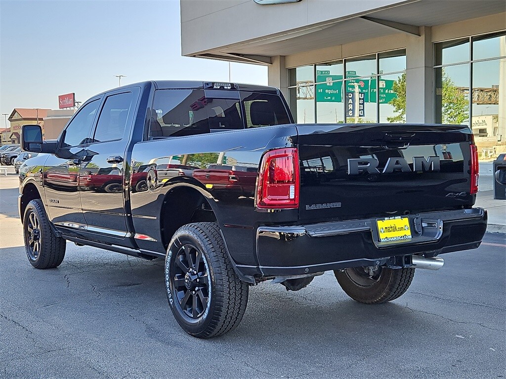 2025 Ram 2500 Laramie photo 4