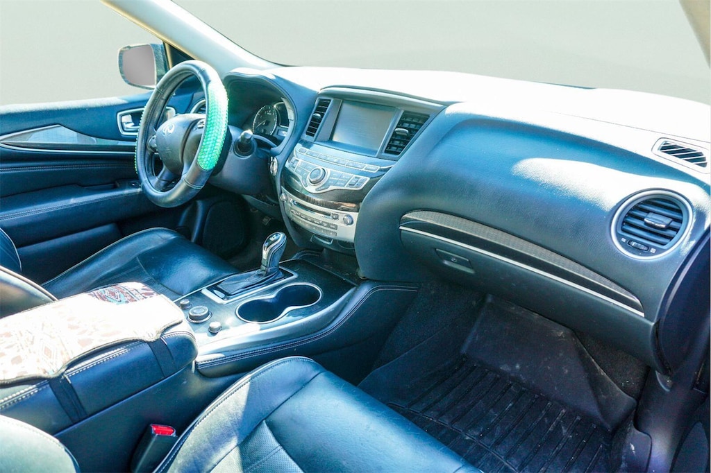 Used 2018 INFINITI QX60 SUV
