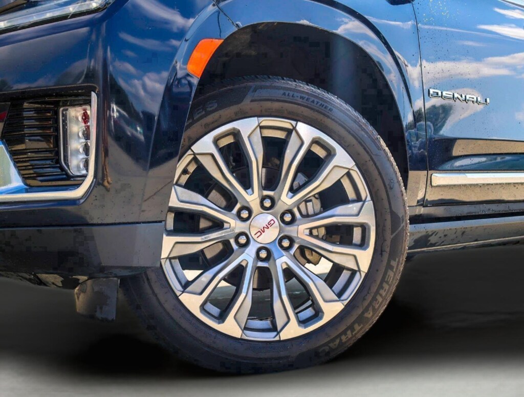 Used 2023 GMC Yukon Denali SUV