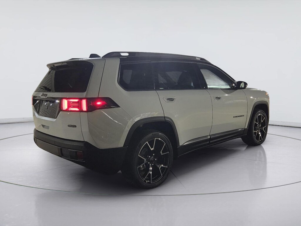 New 2026 Jeep Cherokee Overland SUV