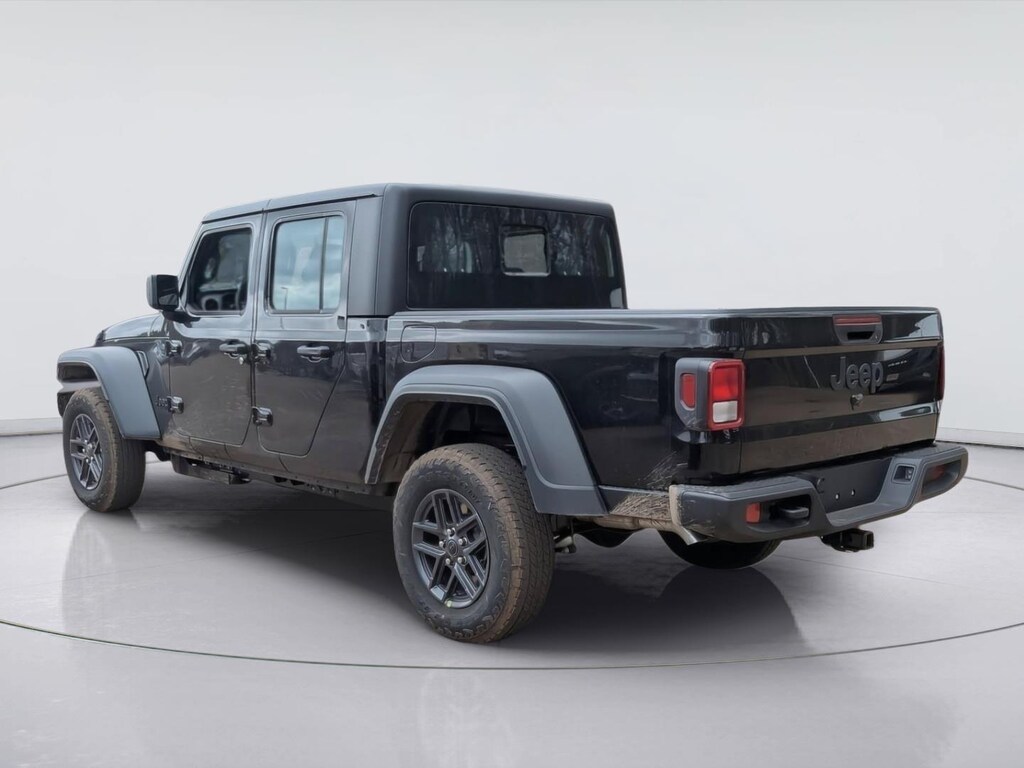 New 2026 Jeep Gladiator Sport Truck Crew Cab