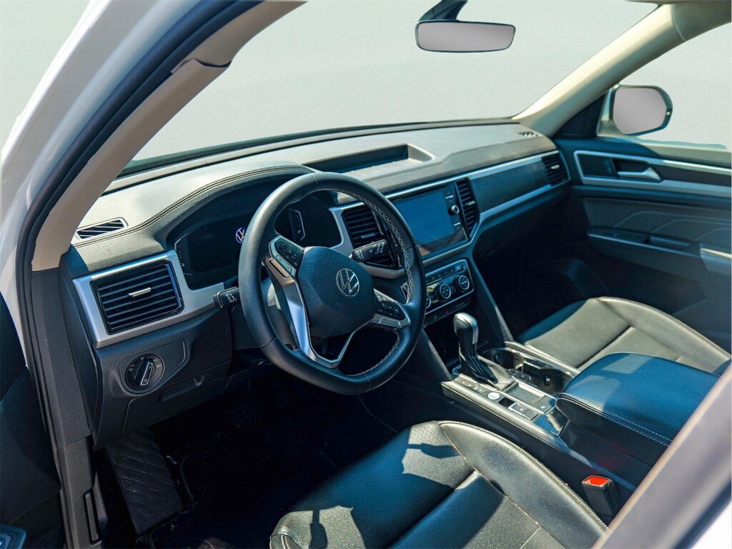 Used 2022 Volkswagen Atlas 3.6L V6 SE w/Technology SUV