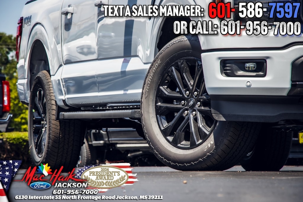 New 2025 Ford F-150 Lariat TRUCK