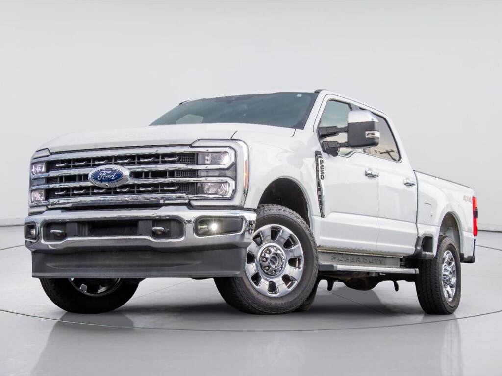 Used 2023 Ford Super Duty F-250 Lariat Truck