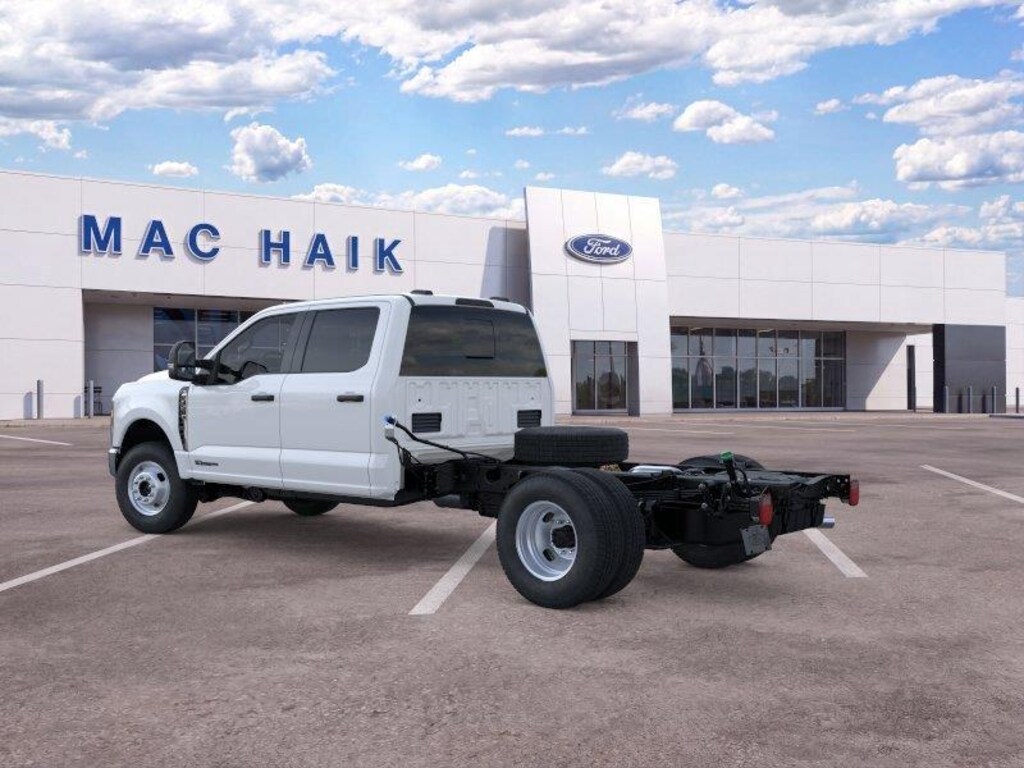 New 2026 Ford F-350 Chassis TRUCK