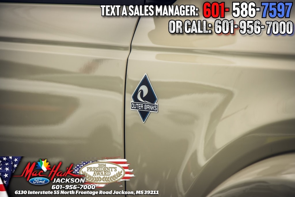 New 2025 Ford Bronco Outer Banks SUV