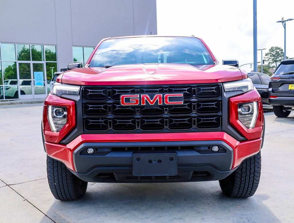 Used 2024 GMC Canyon Elevation Truck