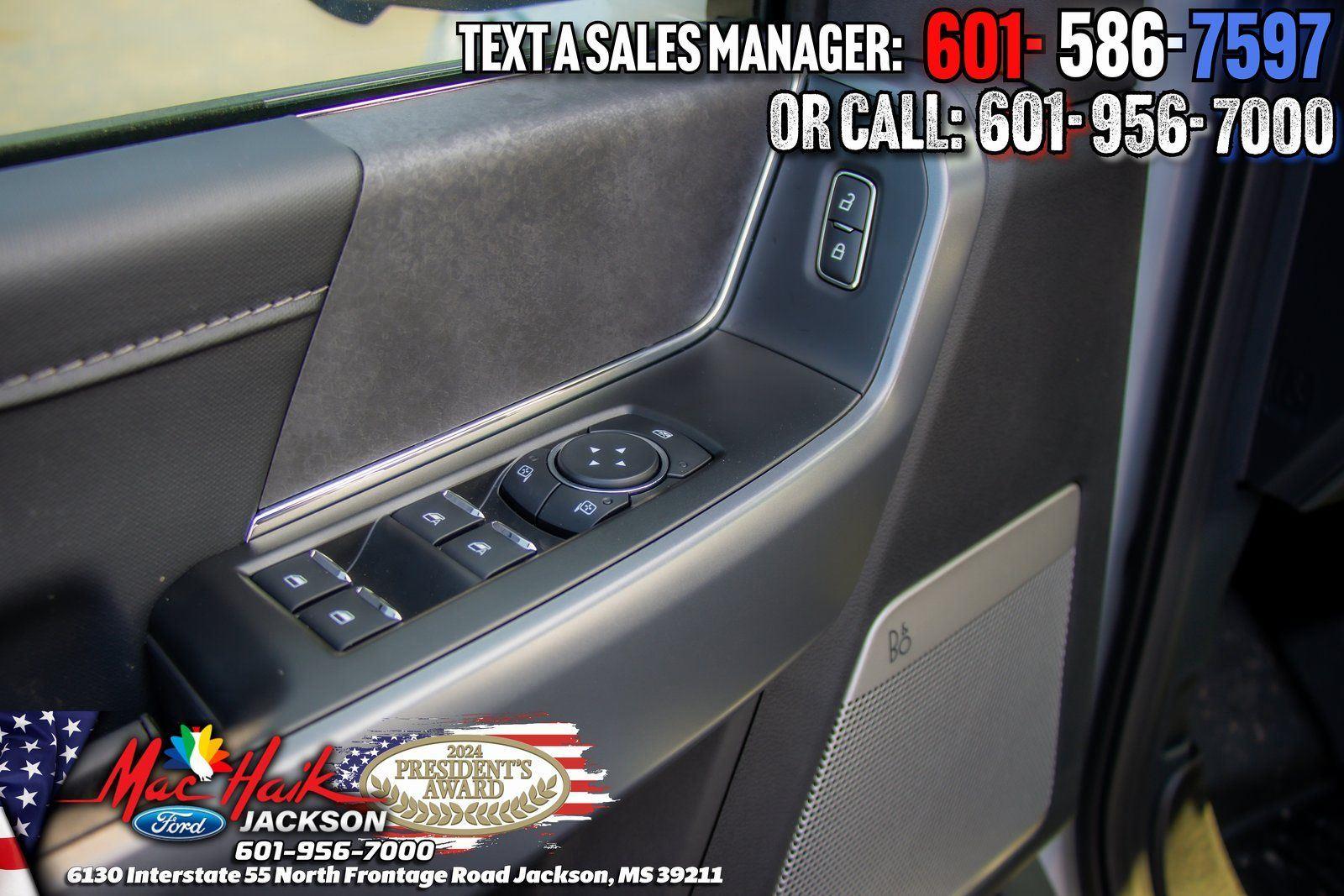 2025 Ford F-150 XLT - Photo 10