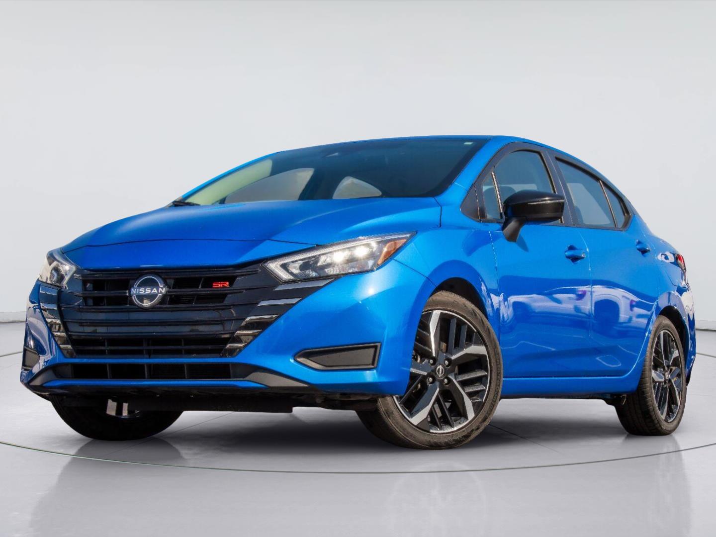  Nissan Versa