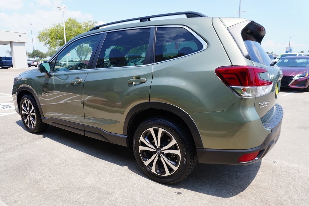 2020 Subaru Forester Limited photo 4