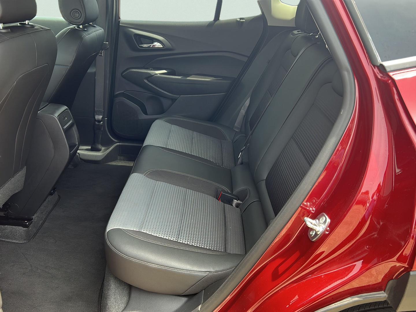 2025 Chevrolet Trax LT - Photo 19