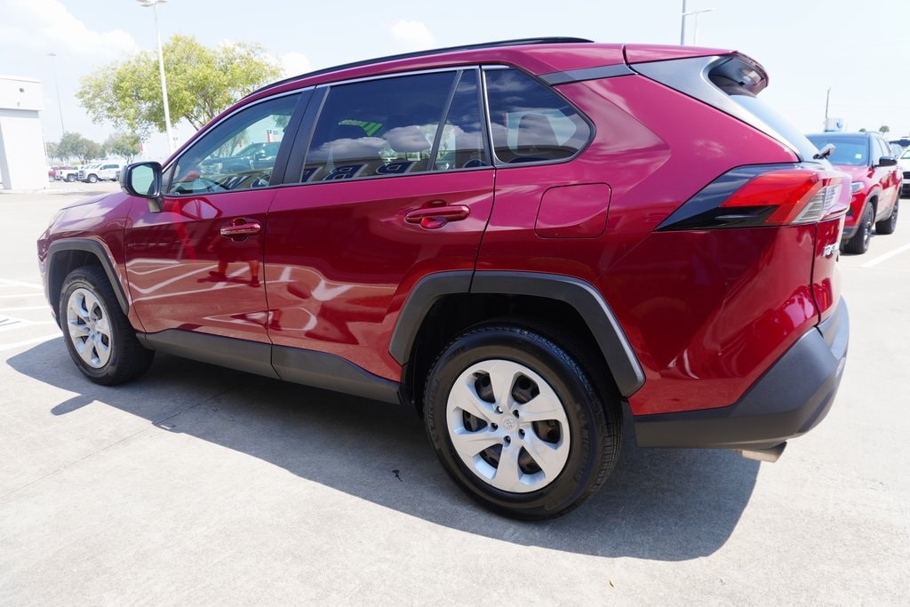 Used 2019 Toyota RAV4 LE SUV