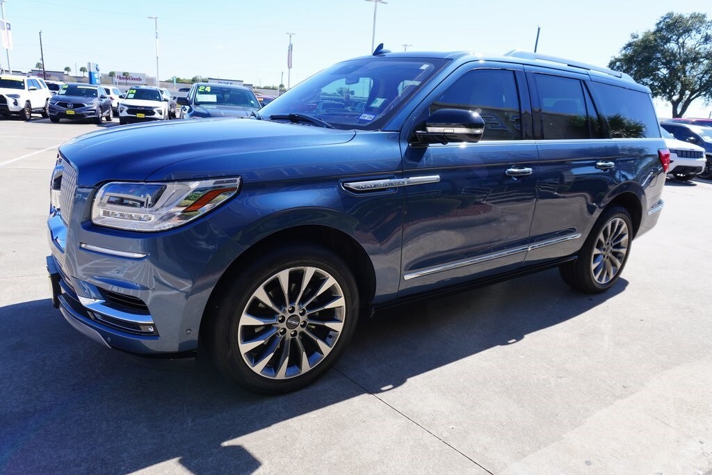 2020 Lincoln Navigator Reserve photo 3