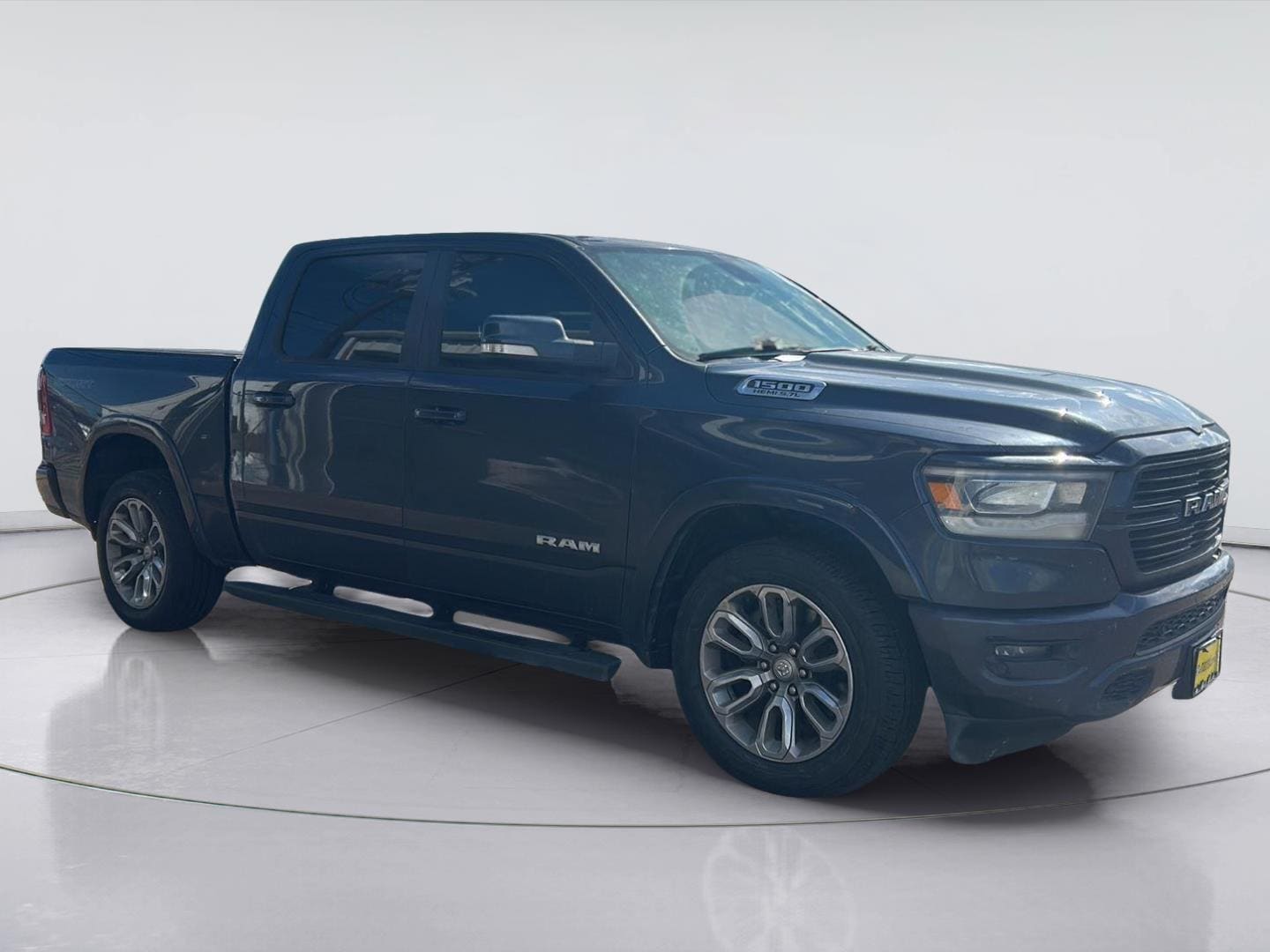 2020 RAM 1500 Laramie Crew Cab 5'7's photo