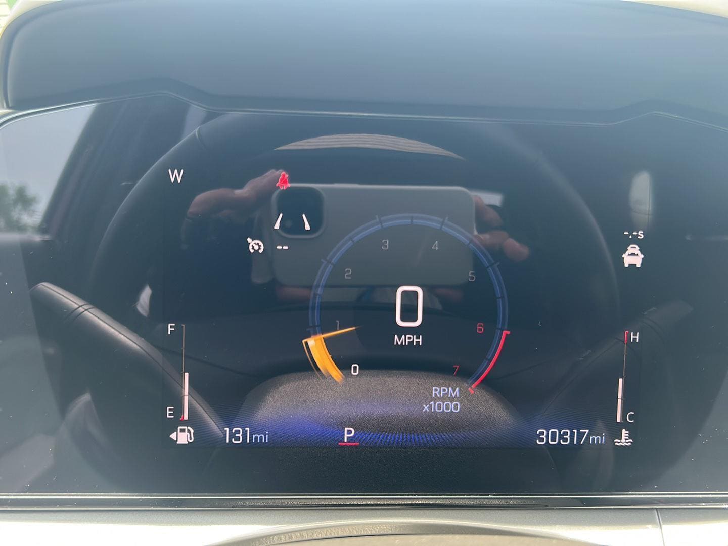 2025 Chevrolet Trax LT - Photo 12