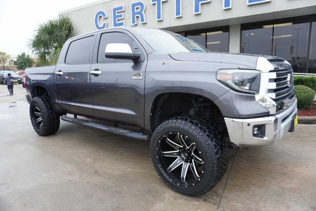 2014 Toyota Tundra Platinum's photo