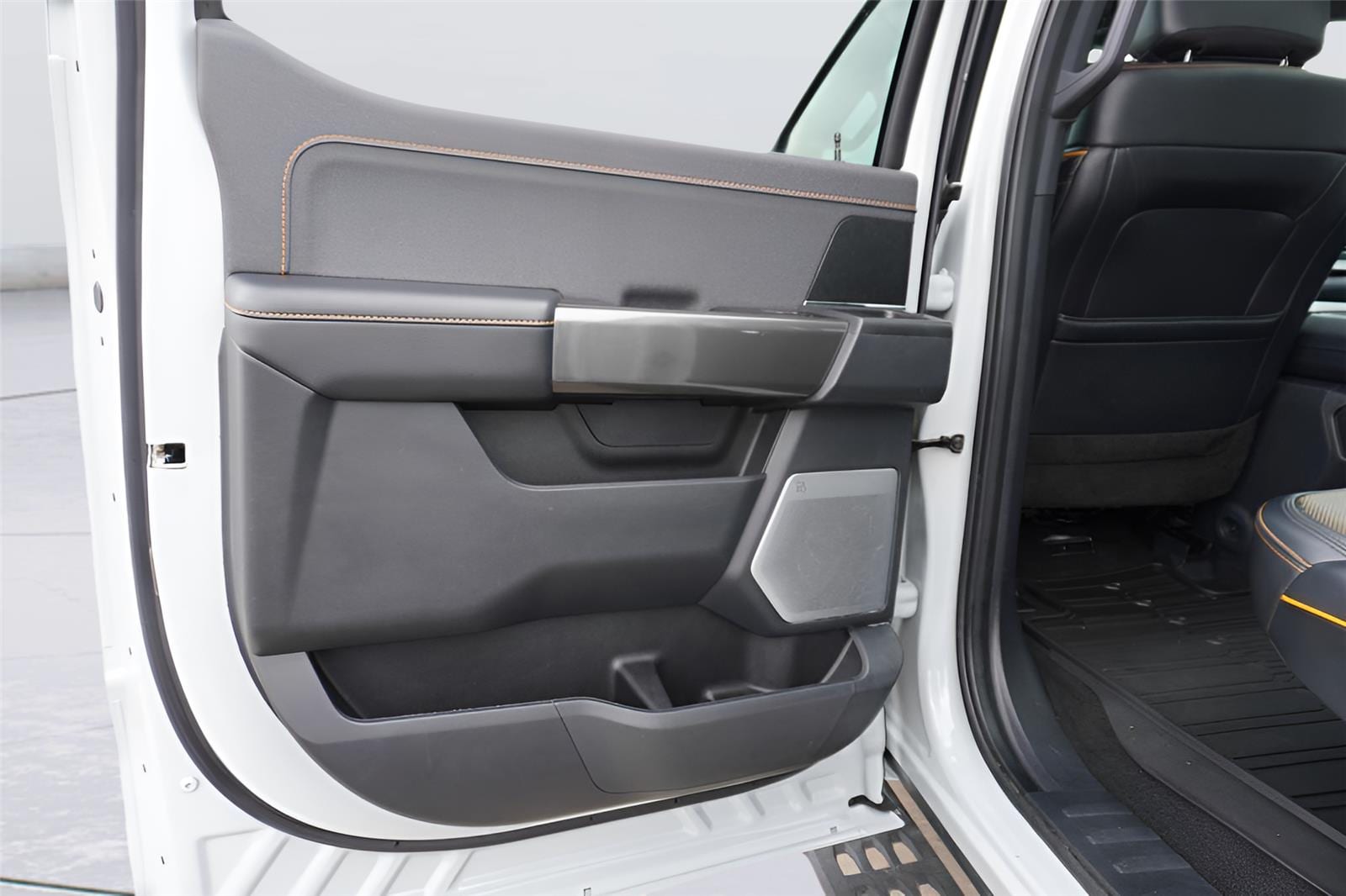 2023 Ford F-150 Tremor - Photo 23