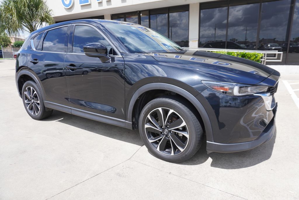2022 Mazda CX-5 S Premium package Auto AWD's photo