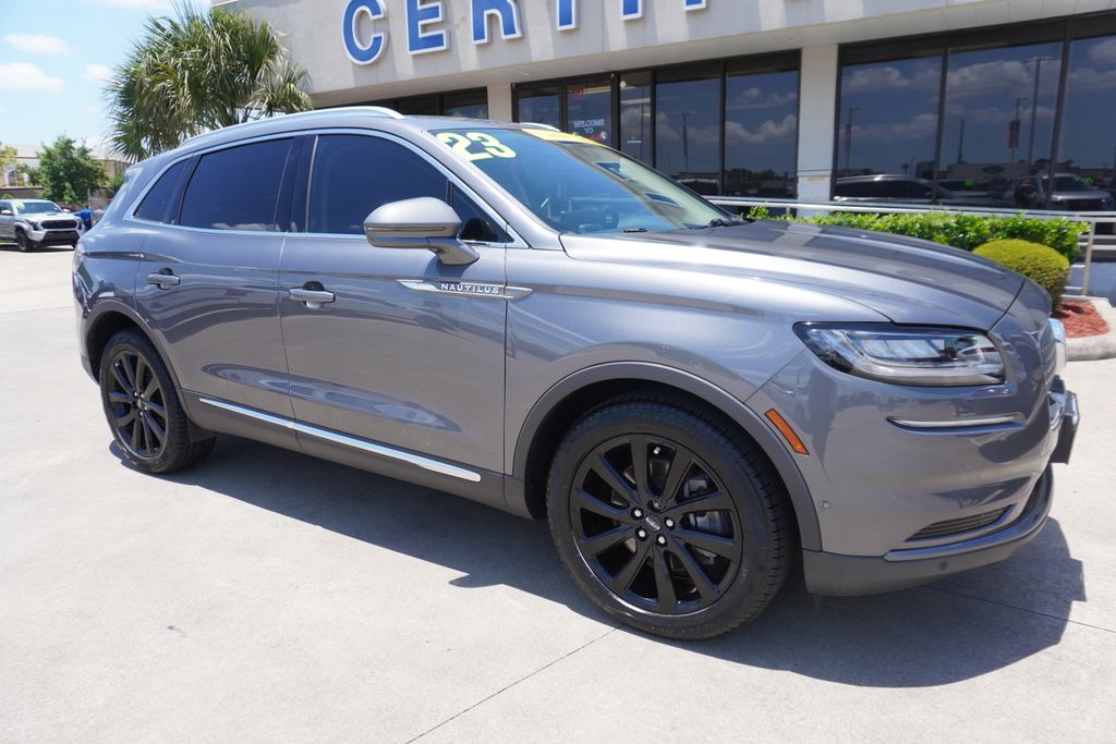 2023 Lincoln Nautilus Reserve AWD's photo
