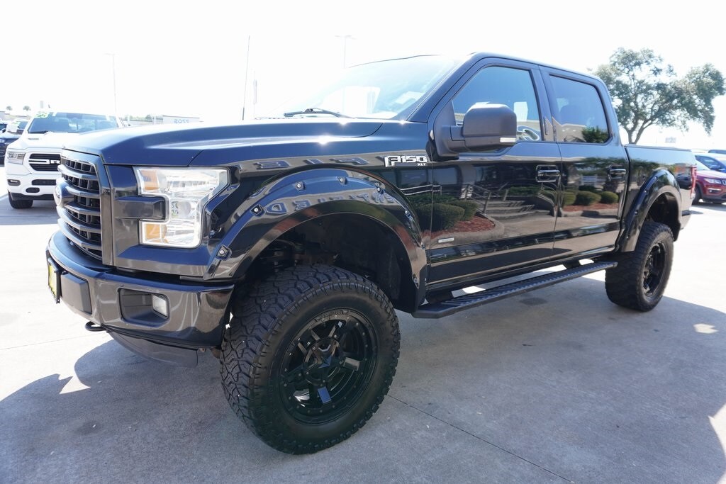 2016 Ford F-150 XLT photo 3