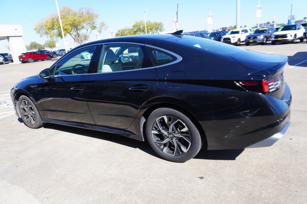 2024 Hyundai Sonata SEL photo 4