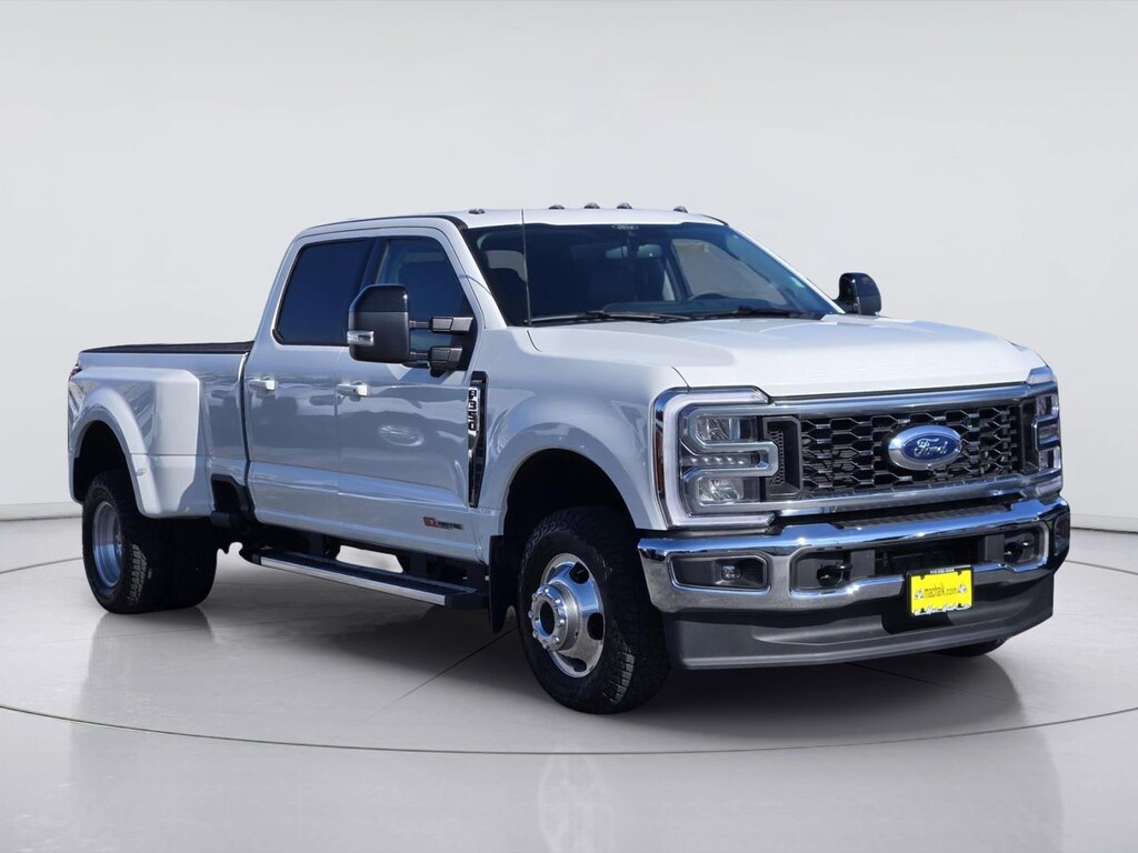 Certified 2026 Ford Super Duty F-350 DRW Lariat Truck