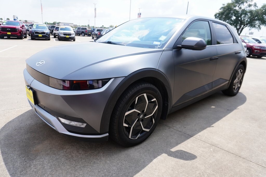 2023 Hyundai Ioniq 5 SEL photo 3