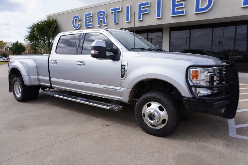 Used 2022 Ford F-350SD Lariat Truck
