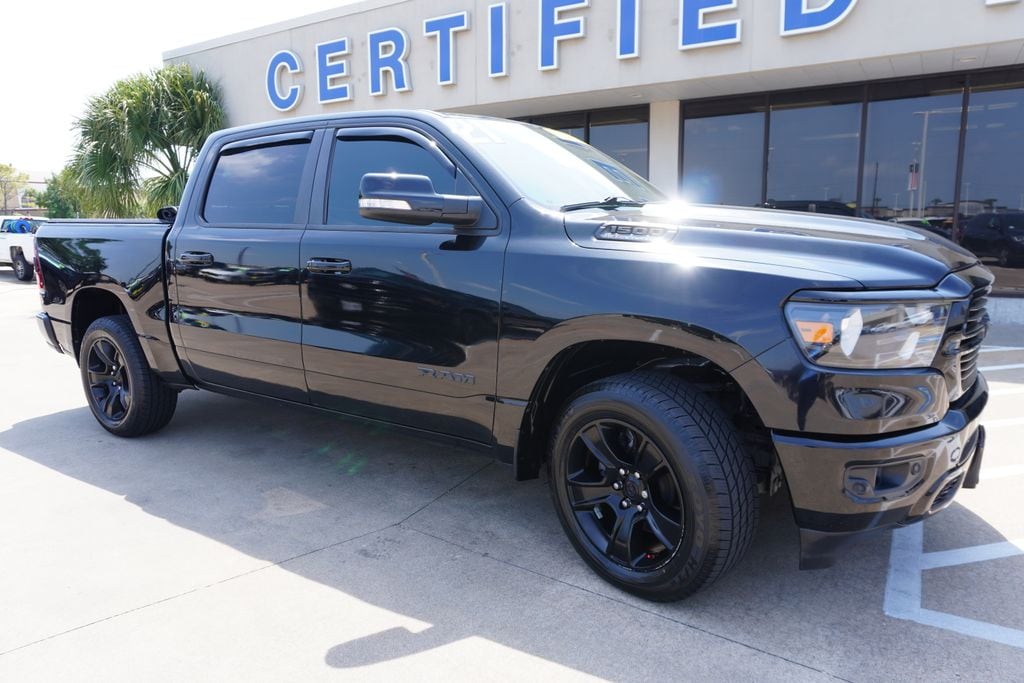 2021 RAM 1500 Big Horn/Lone Star 4x4 Crew Cab 5'7's photo