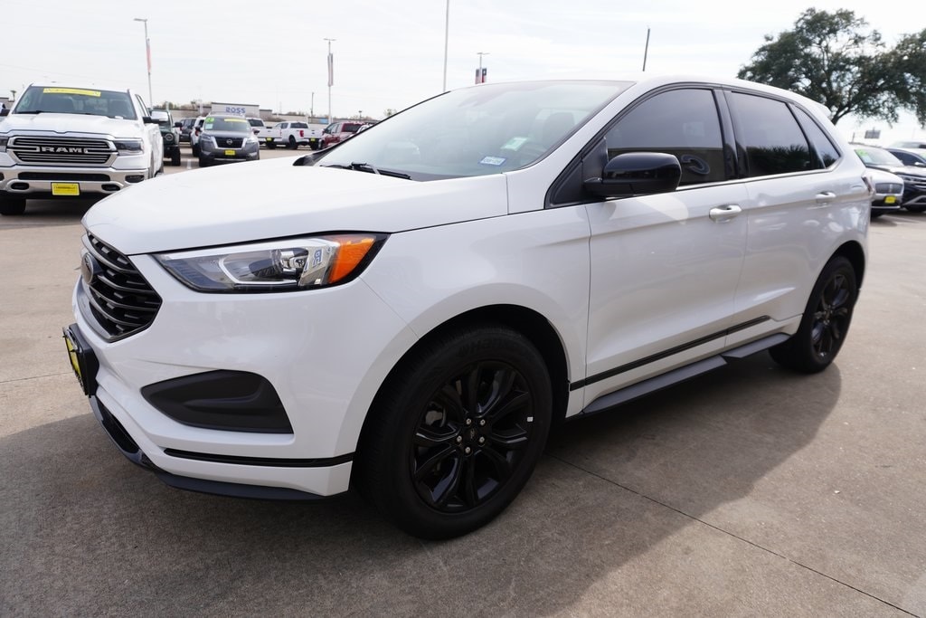 Used 2024 Ford Edge SE SUV