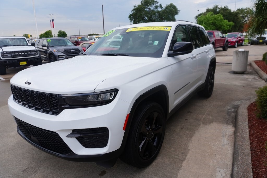 2023 Jeep Grand Cherokee Altitude X photo 4