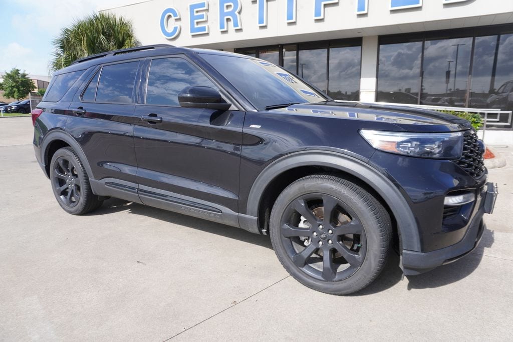 2023 Ford Explorer ST-LINE