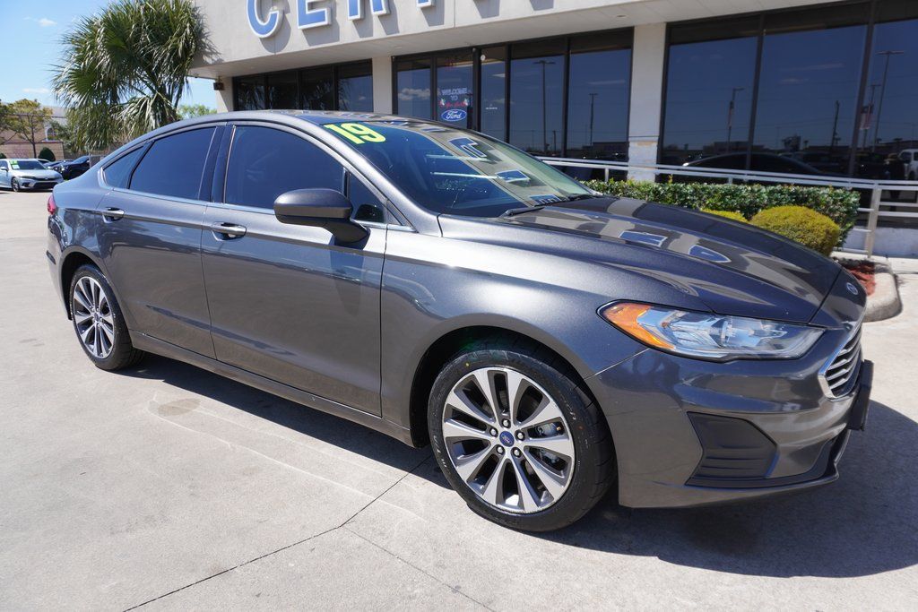 2019 Ford Fusion SE