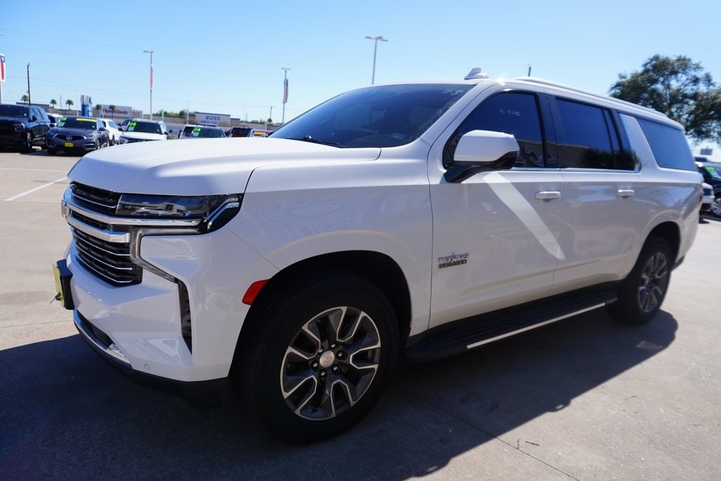 Used 2023 Chevrolet Suburban LT SUV