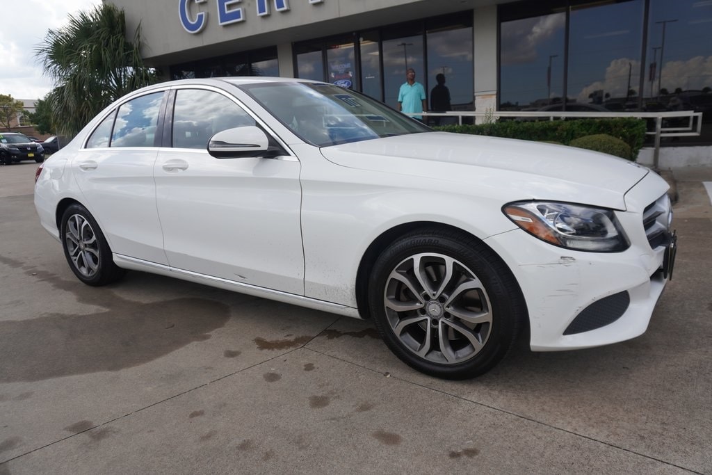 2016 Mercedes-Benz C-Class