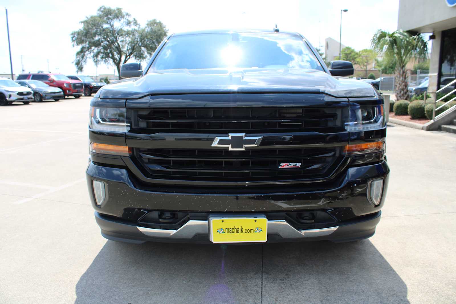 Used 2018 Chevrolet Silverado 1500 LT with VIN 3GCUKREC7JG541014 for sale in Pasadena, TX