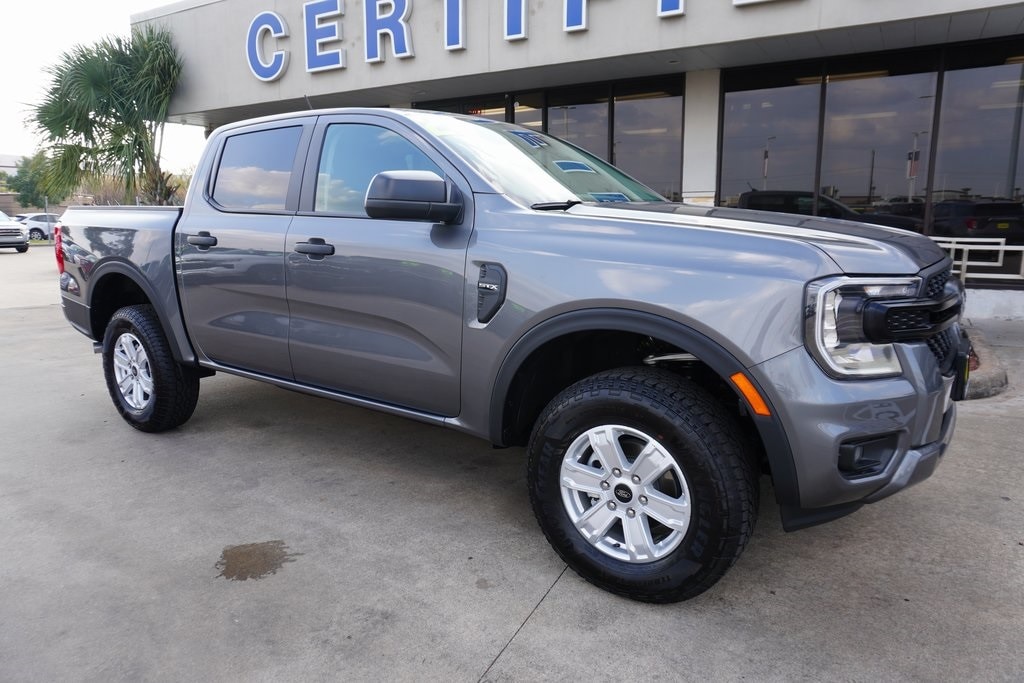 2025 Ford Ranger XL's photo