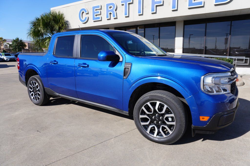 2023 Ford Maverick Lariat